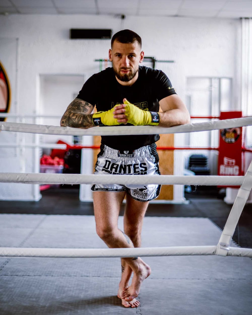 Marcin Kujawa w ringu w High Kick Gym w Szczecinie